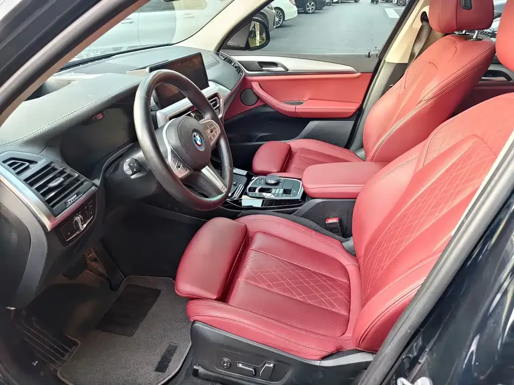 BMW iX3 2024 из CN, фото 8