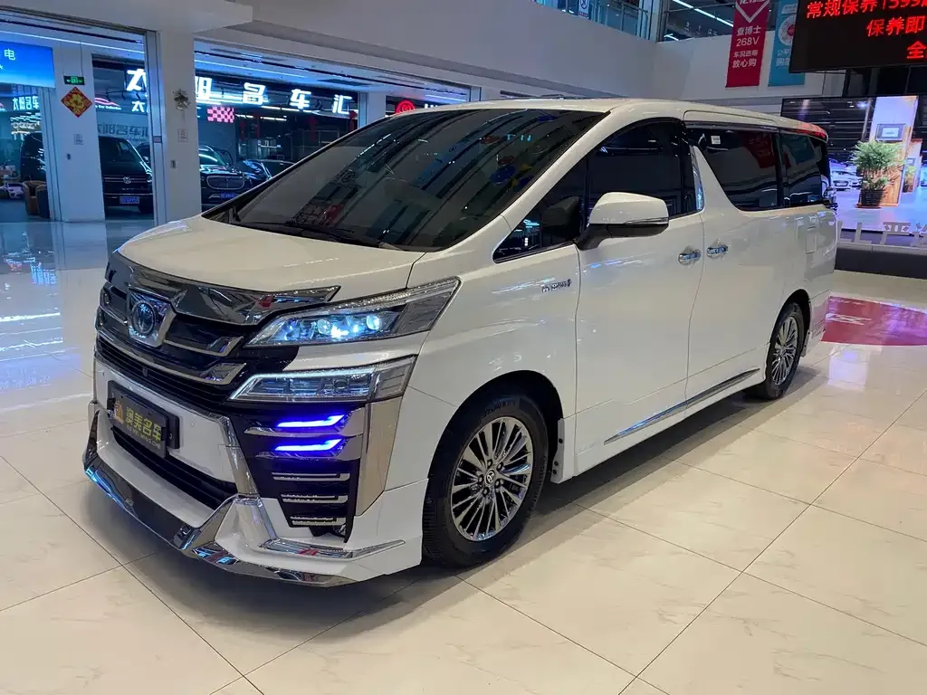 Toyota Vellfire 2021 из CN, фото 1
