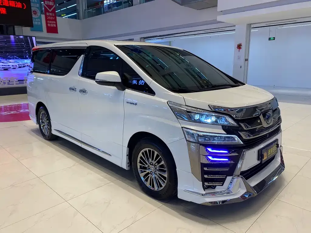 Toyota Vellfire 2021 из CN, фото 3