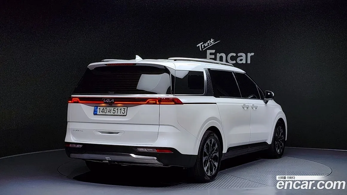 Kia Carnival — фото 2