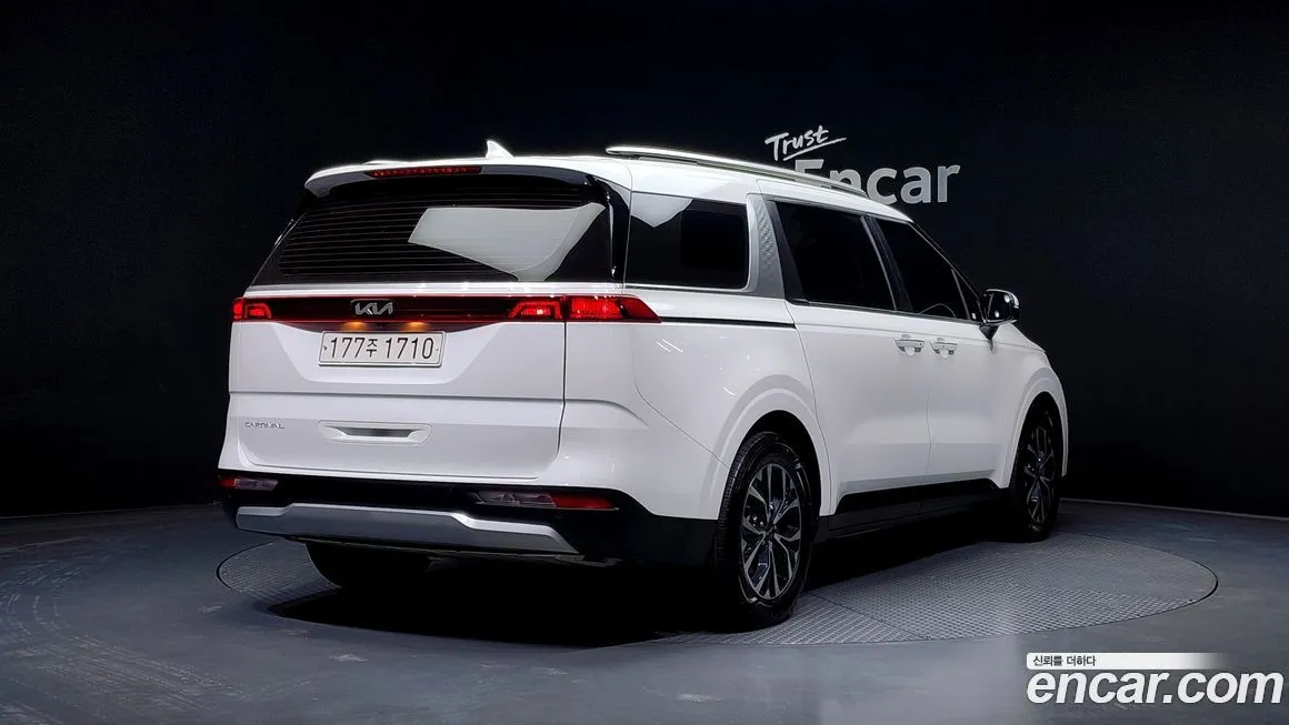 Kia Carnival 2022 из KR, фото 2