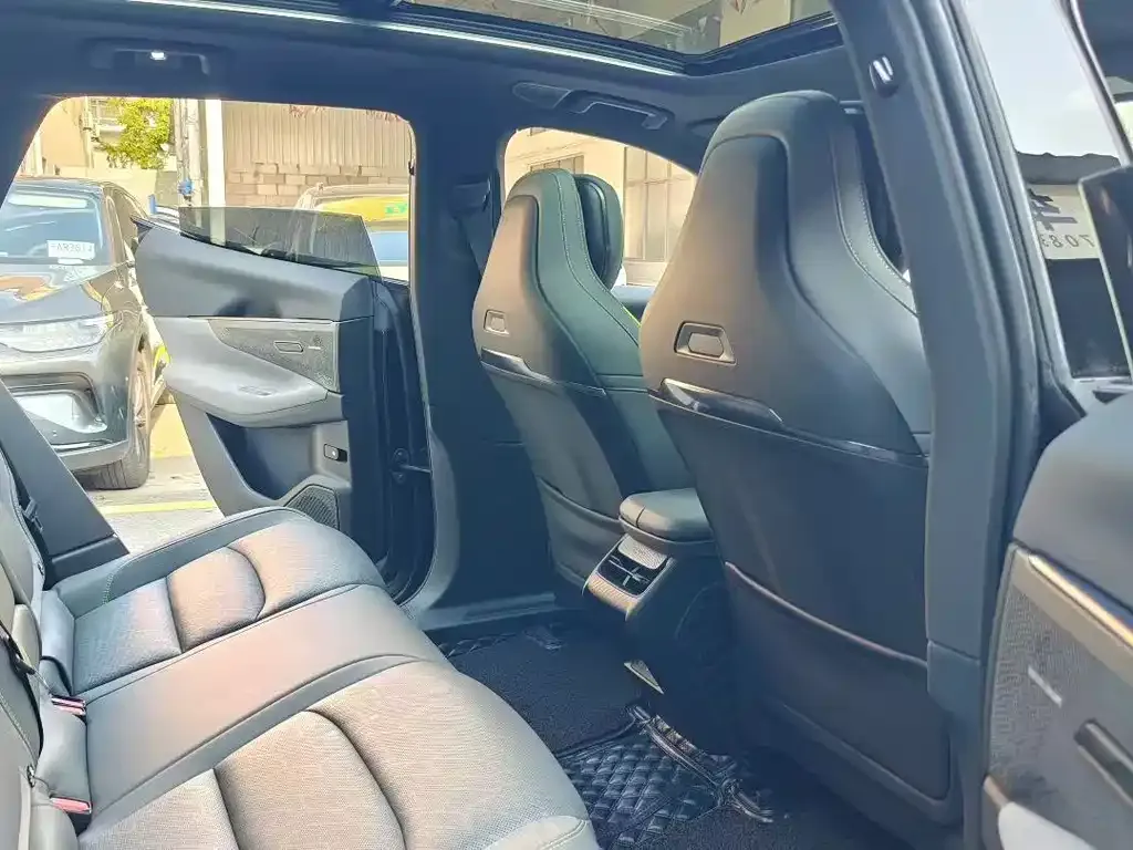 Lynk & Co 08 EM-P 2024 из CN, фото 4