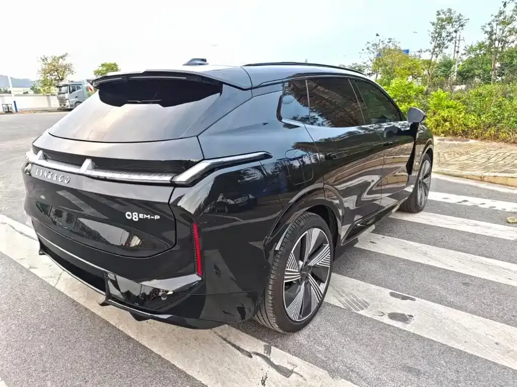 Lynk & Co 08 EM-P 2024 из CN, фото 8