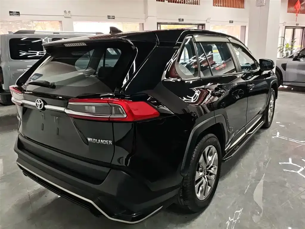 Toyota Wildlander 2021 из CN, фото 7