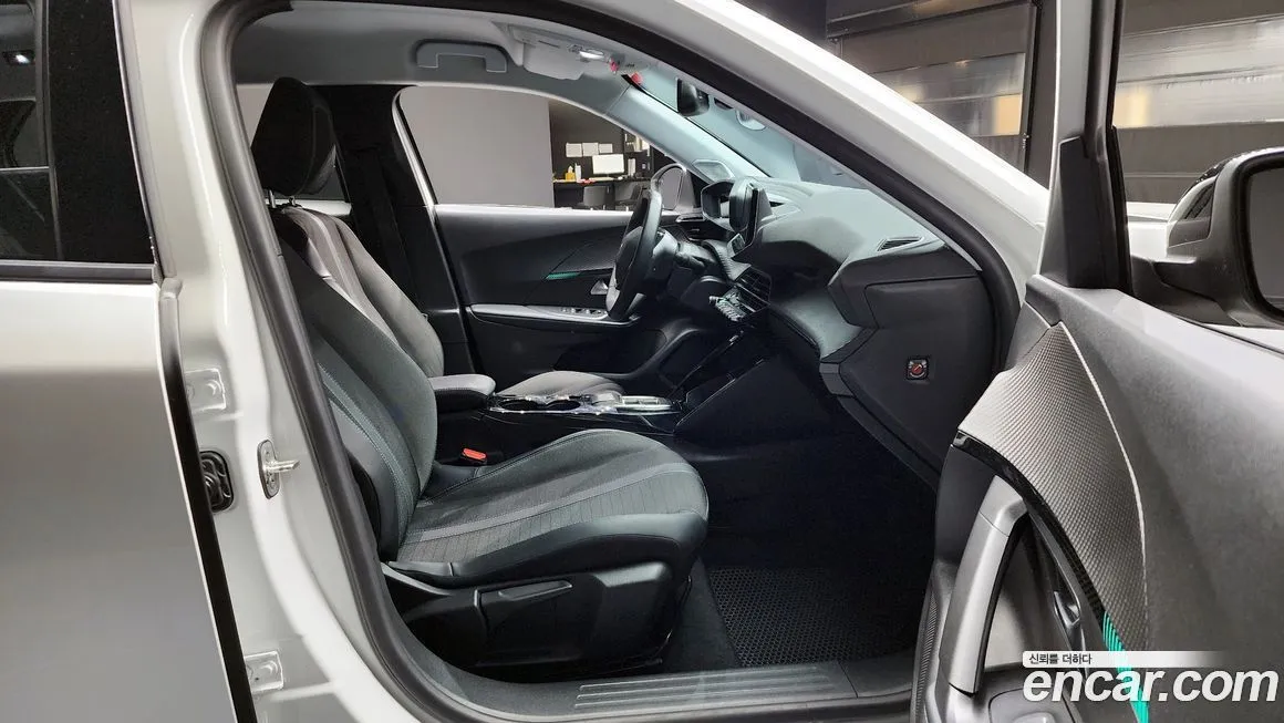 Peugeot 2008 2022 из KR, фото 10