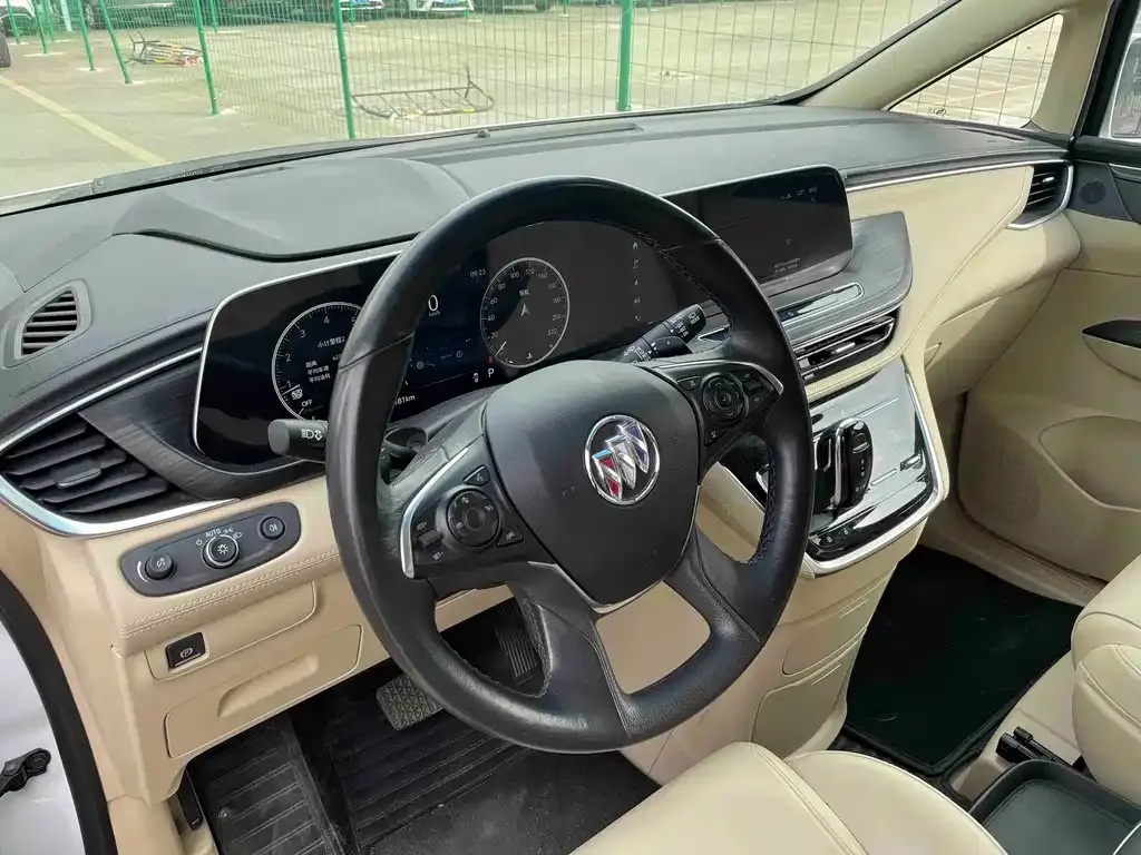 Buick GL8 2023 из CN, фото 7
