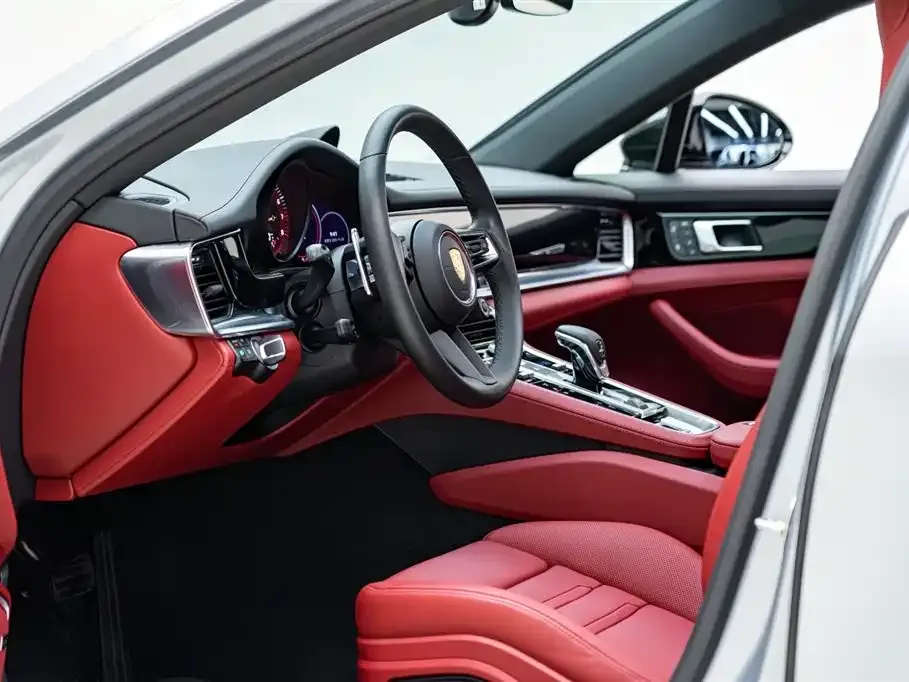 Porsche Panamera — фото 10