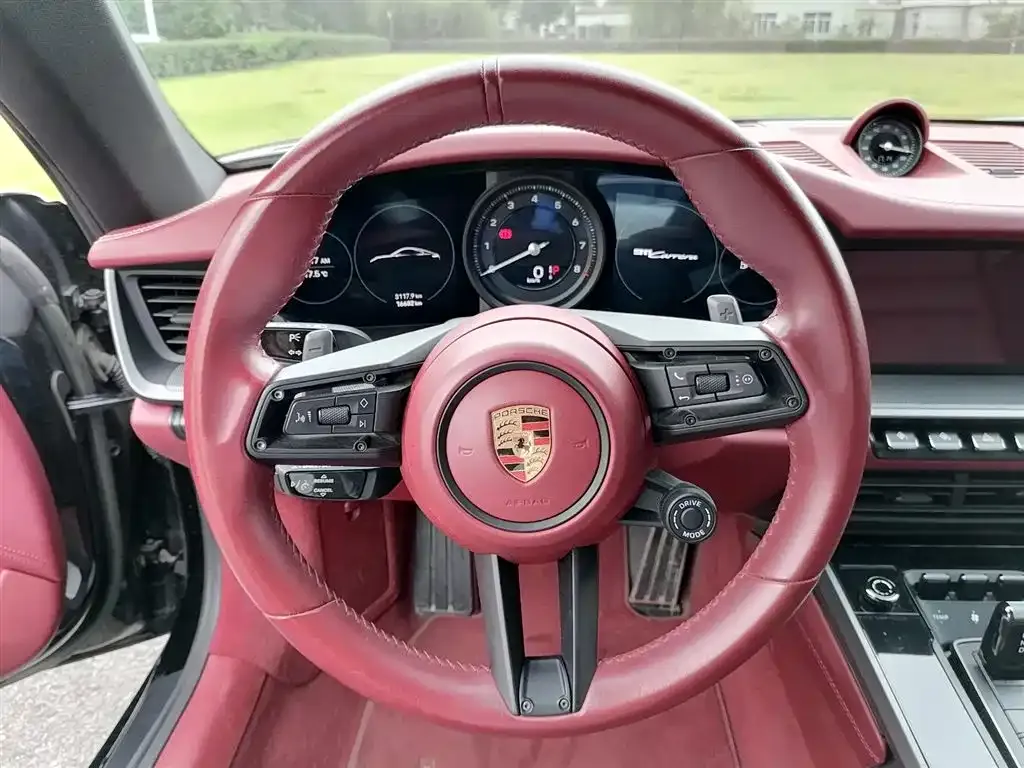 Porsche 911 2023 из CN, фото 2
