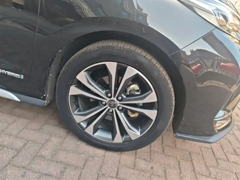 Toyota Granvia 2023 из CN, фото 6