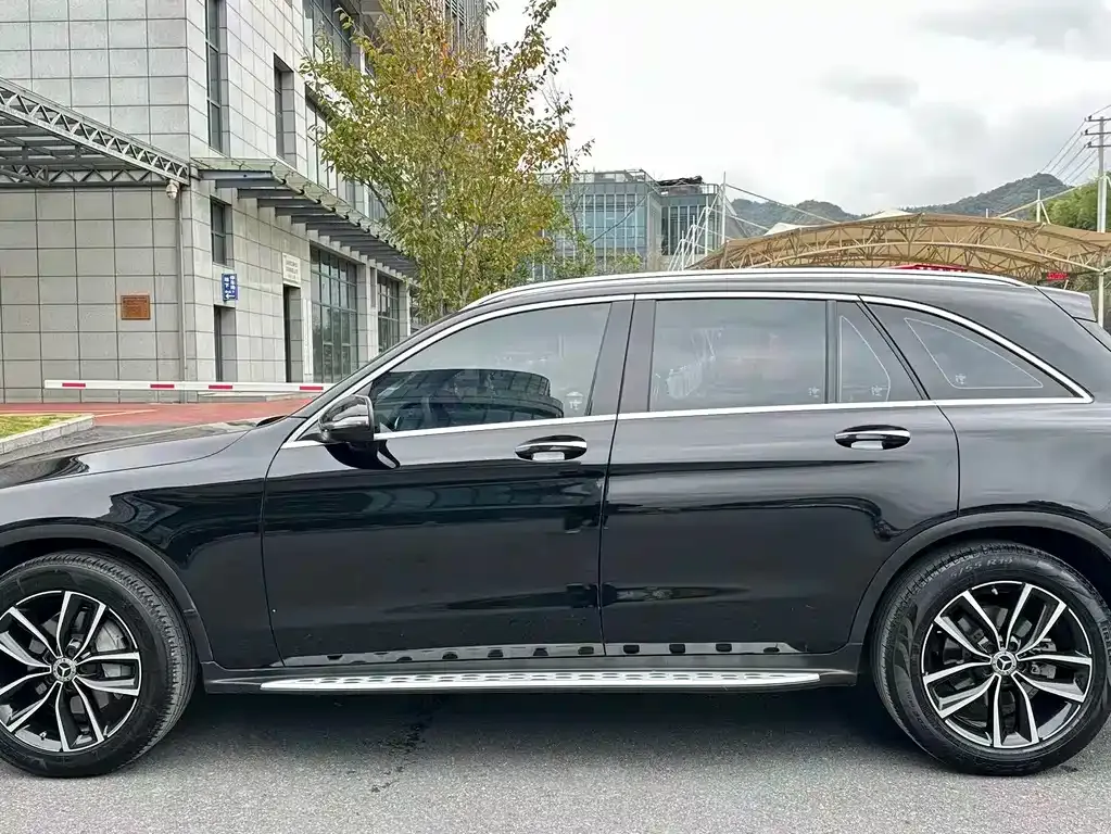 Mercedes-Benz GLC — фото 3