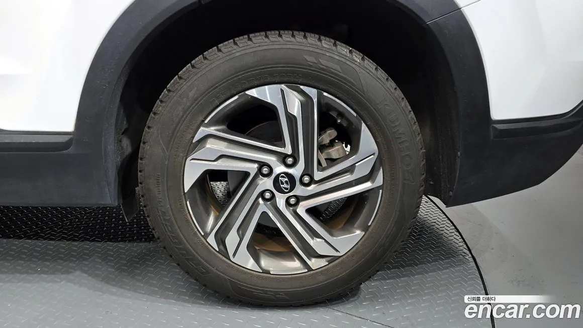 Hyundai Santafe — фото 5