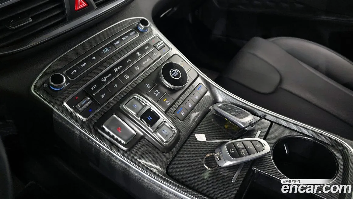 Hyundai Santafe — фото 9