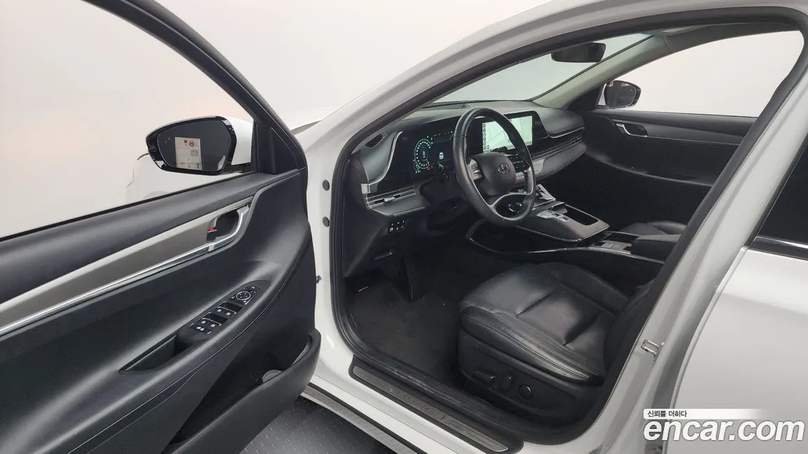 Hyundai Grandeur 2023 из KR, фото 10