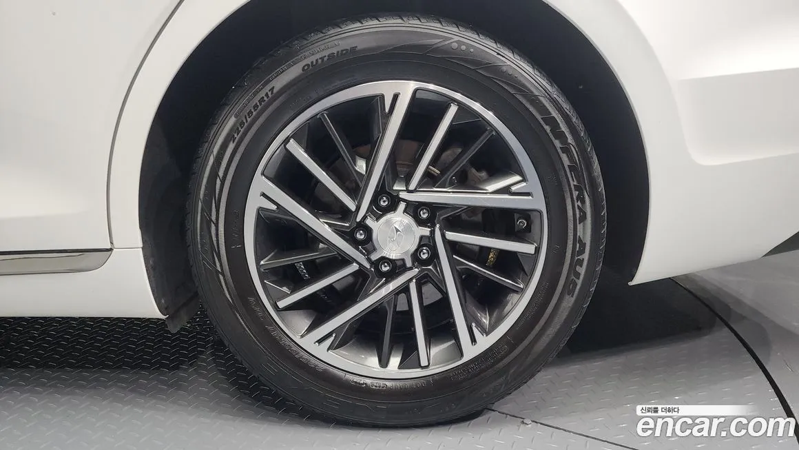 Hyundai Grandeur 2023 из KR, фото 5