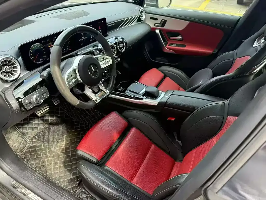 Mercedes-Benz CLA AMG — фото 2