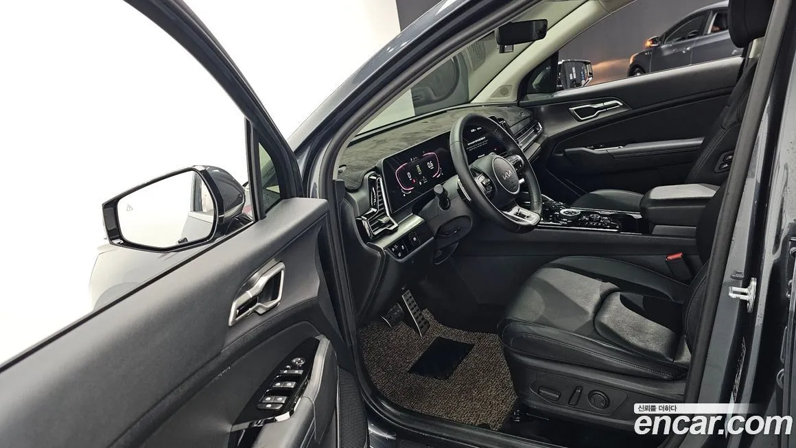 Kia Sportage — фото 10