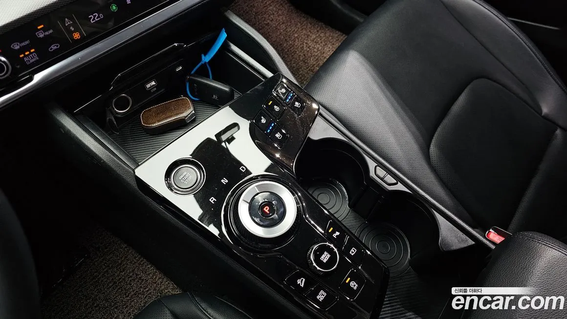Kia Sportage — фото 9