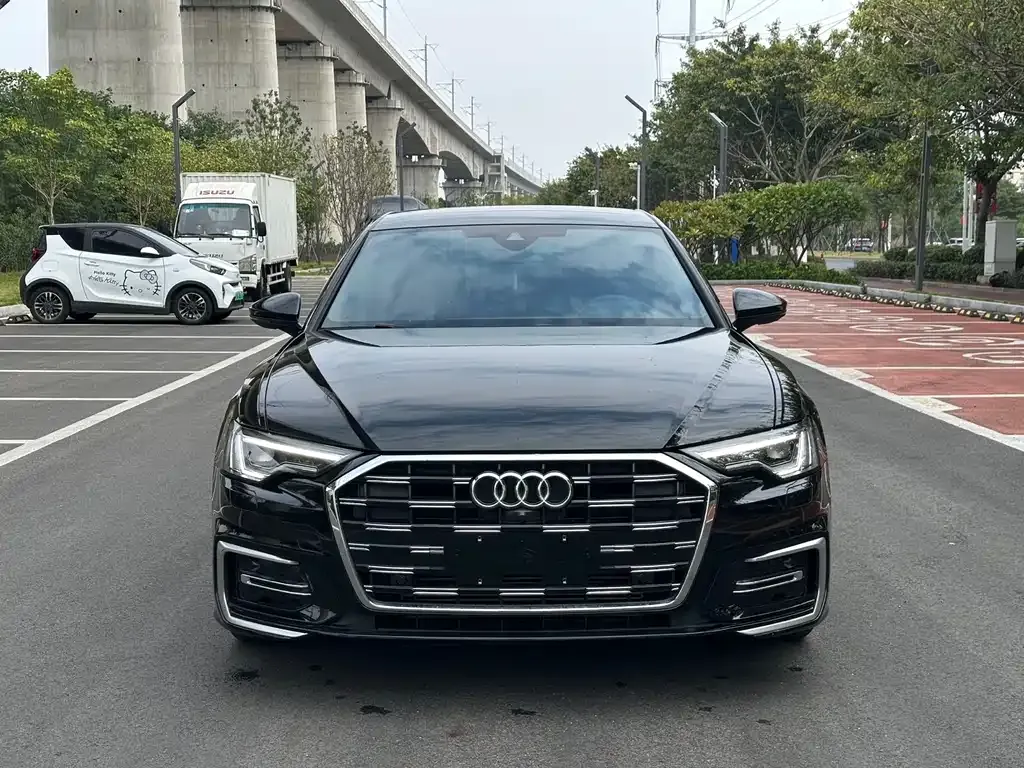 Audi A6L — фото 2