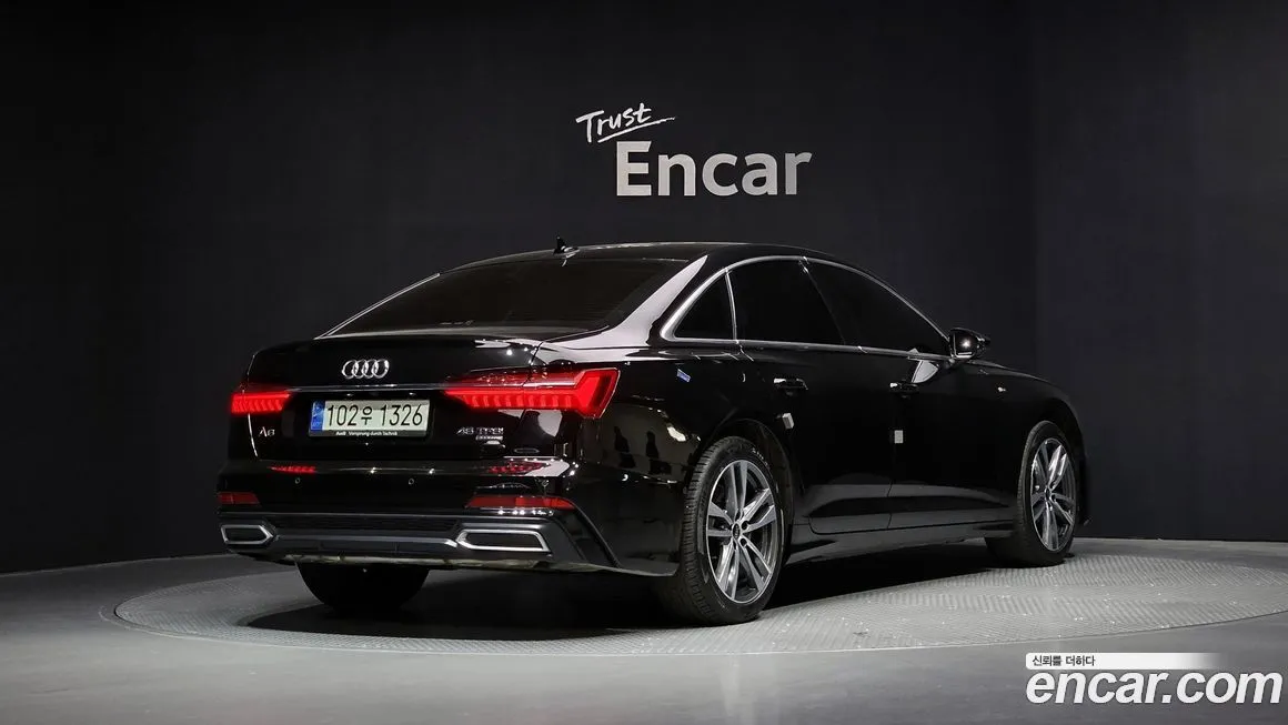 Audi A6 — фото 2