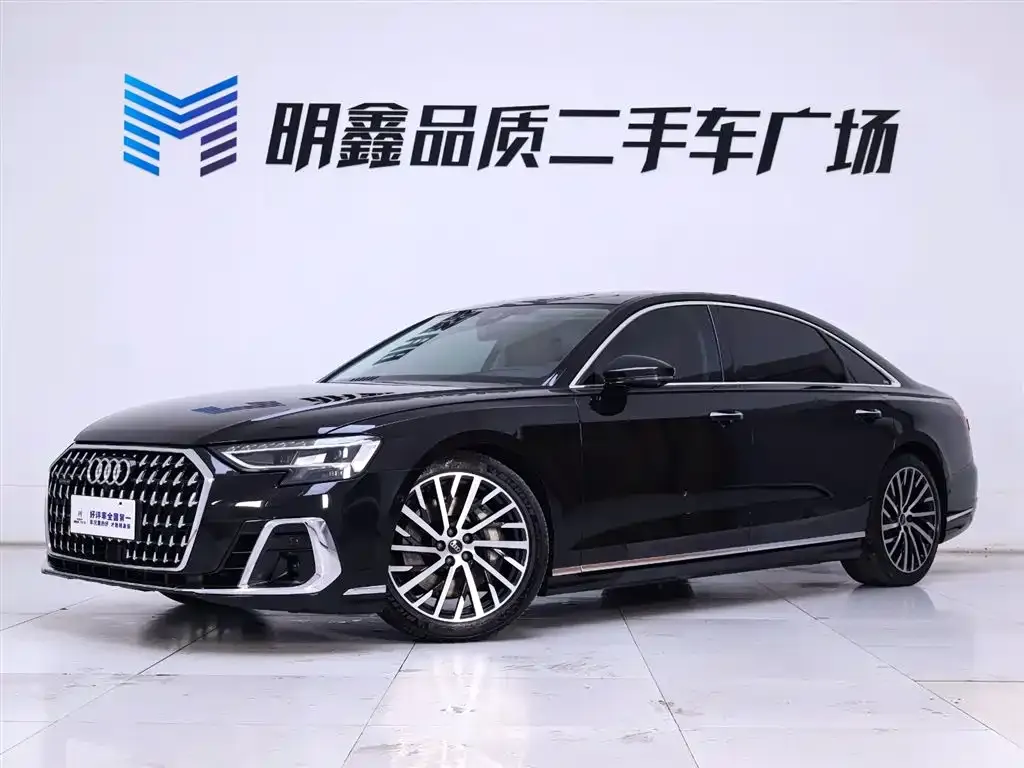 Audi A8 2023 из CN, фото 2
