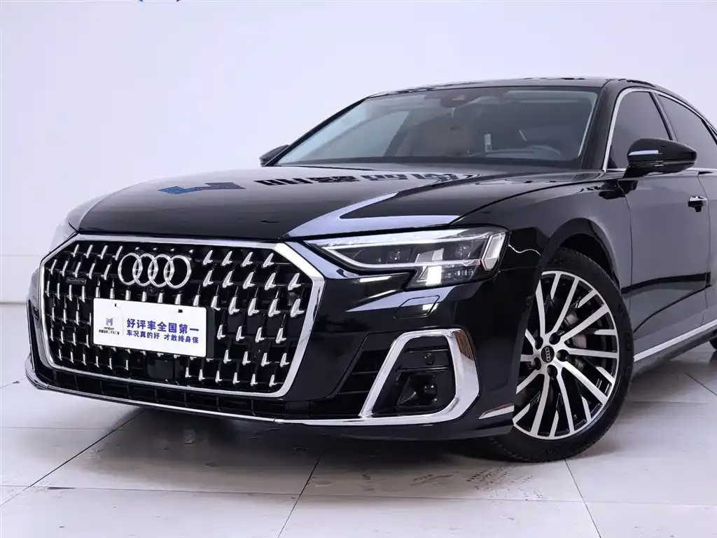 Audi A8 2023 из CN, фото 3