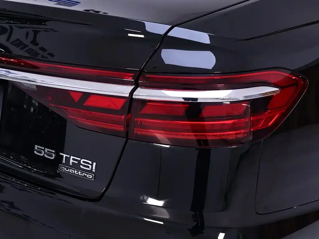 Audi A8 2023 из CN, фото 9