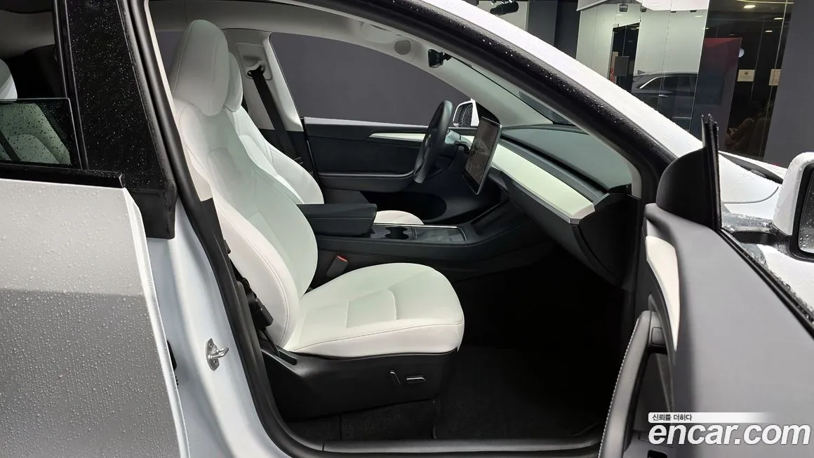 Tesla Model Y 2024 из KR, фото 10