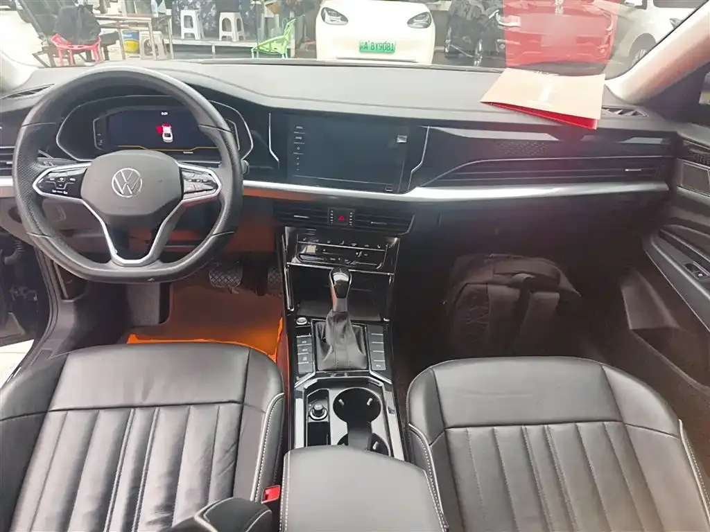 Volkswagen Passat — фото 10