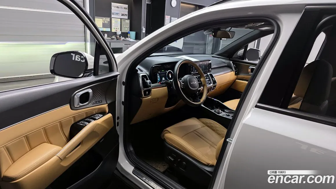 Kia Sorento — фото 10