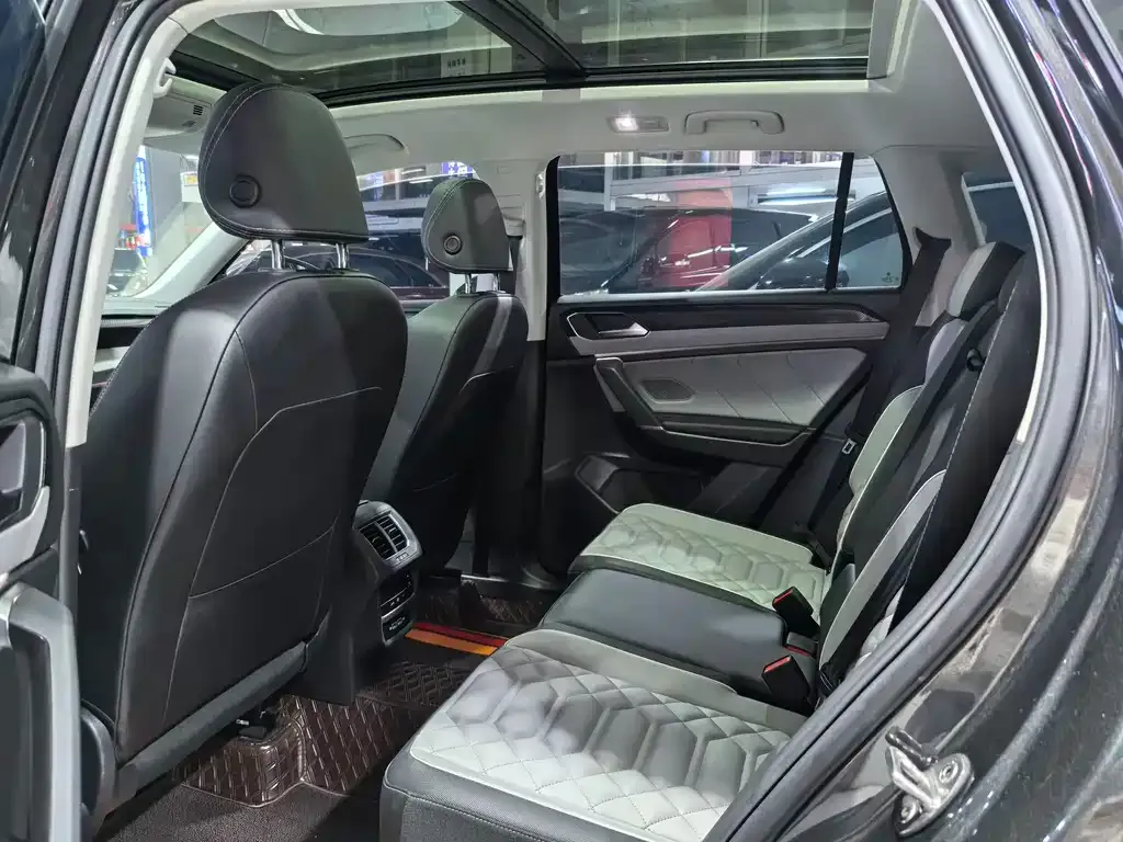 Volkswagen Tayron 2023 из CN, фото 9