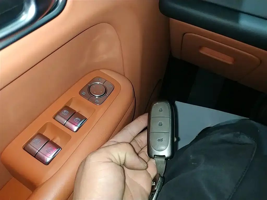 Li Auto L8 2023 из CN, фото 9