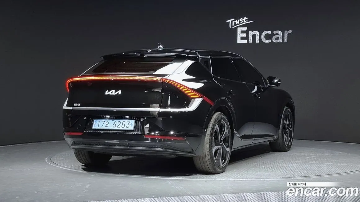Kia EV6 — фото 2