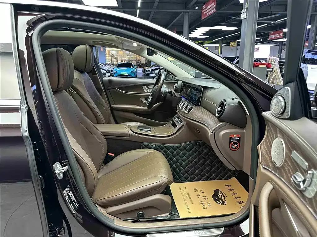 Mercedes-Benz E-Class 2022 из CN, фото 6