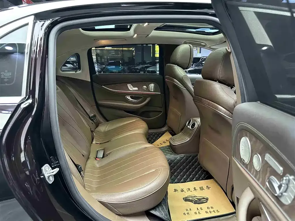 Mercedes-Benz E-Class 2022 из CN, фото 8