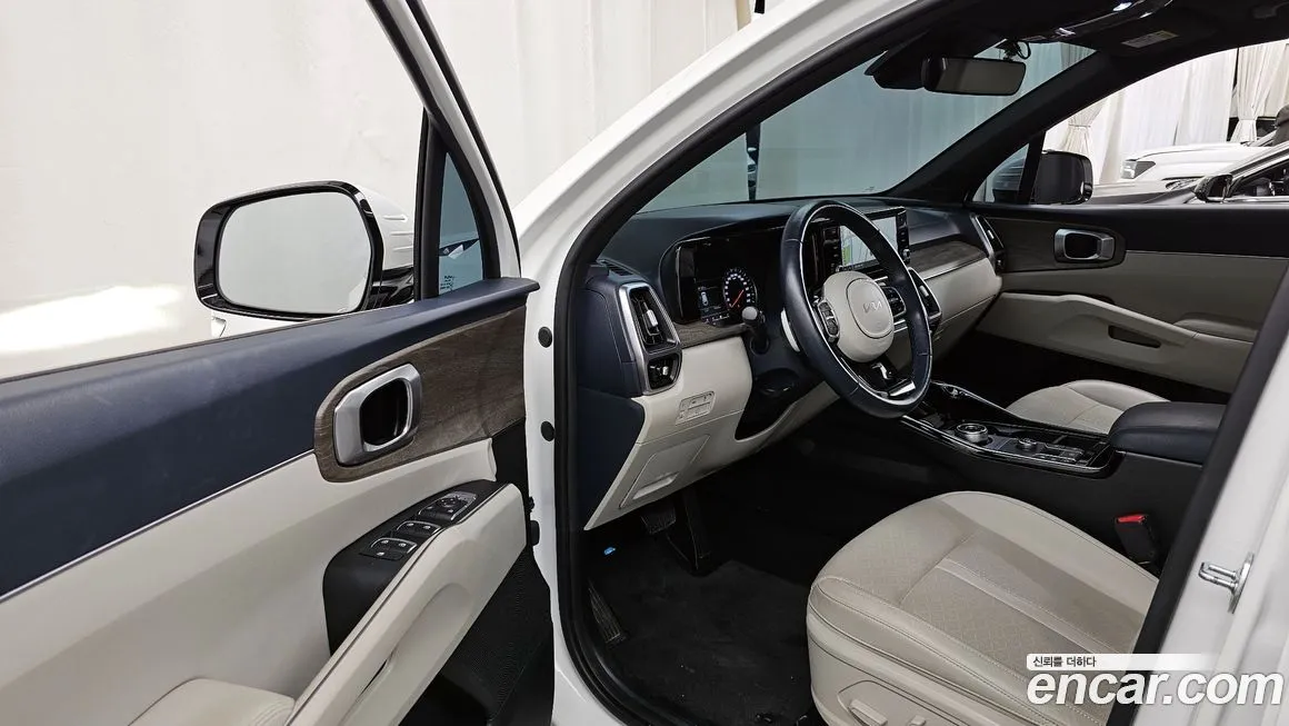 Kia Sorento — фото 10