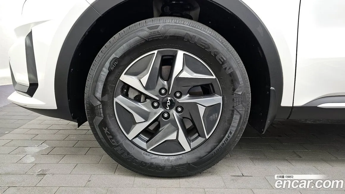 Kia Sorento — фото 5