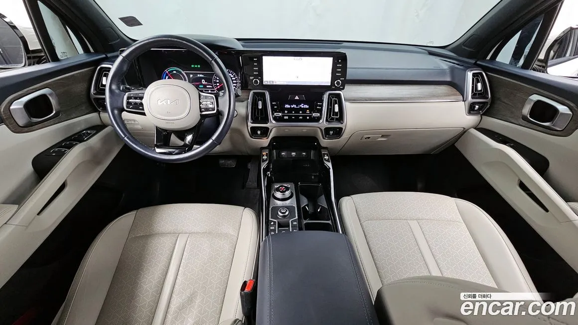 Kia Sorento — фото 7