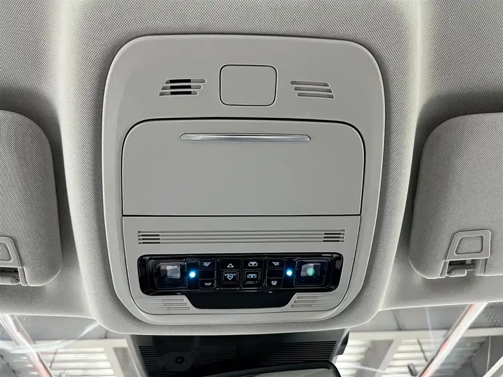 Ford Edge 2024 из CN, фото 8