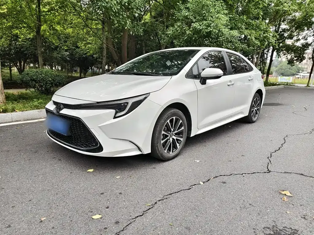 Toyota Levin 2024 из CN, фото 2