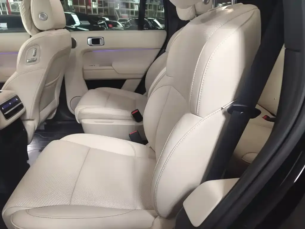 Li Auto L8 2024 из CN, фото 8