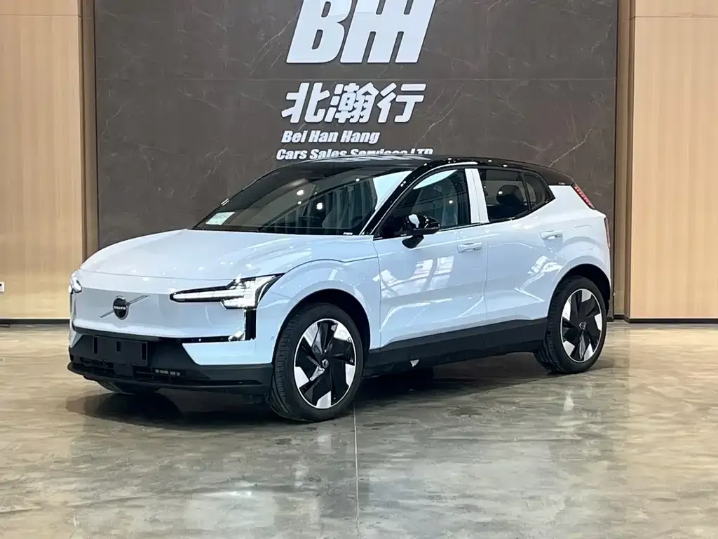 Volvo EX30