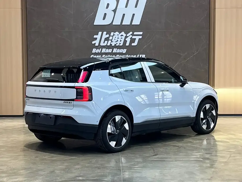 Volvo EX30 2025 из CN, фото 6