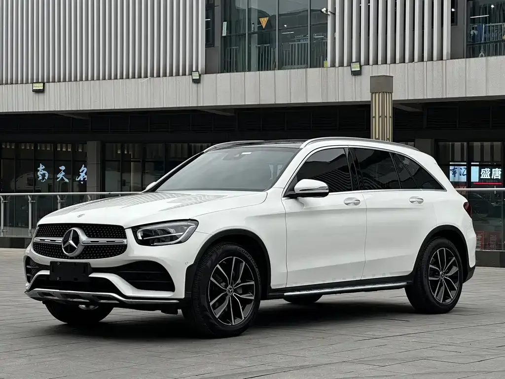 Mercedes-Benz GLC — фото 1