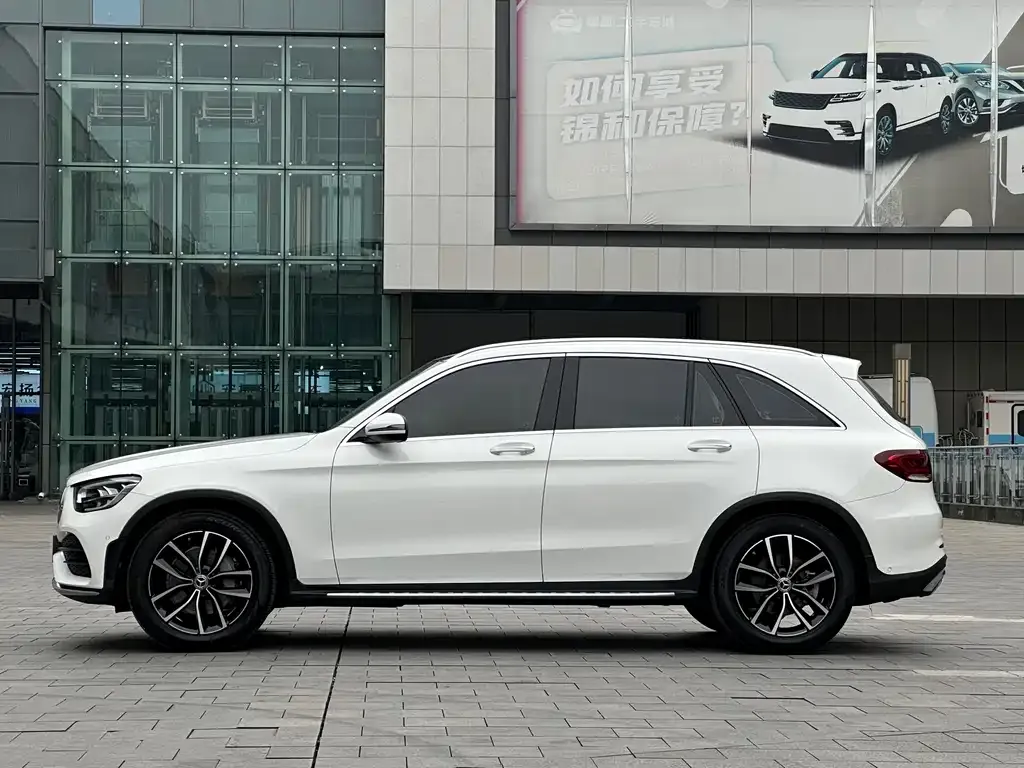 Mercedes-Benz GLC — фото 2