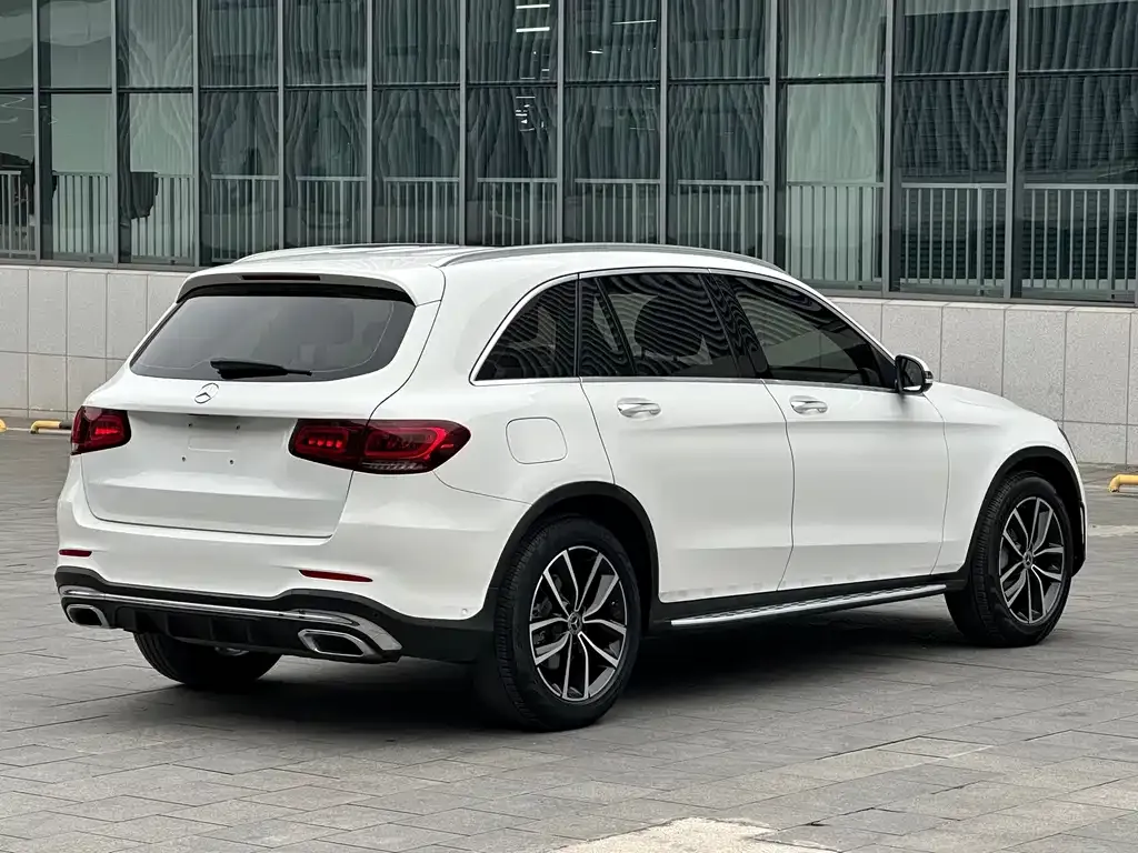 Mercedes-Benz GLC — фото 6