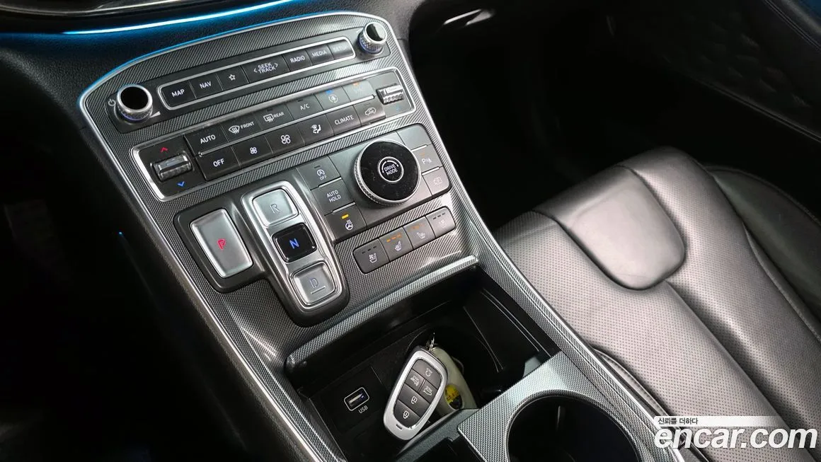 Hyundai Santafe 2021 из KR, фото 9