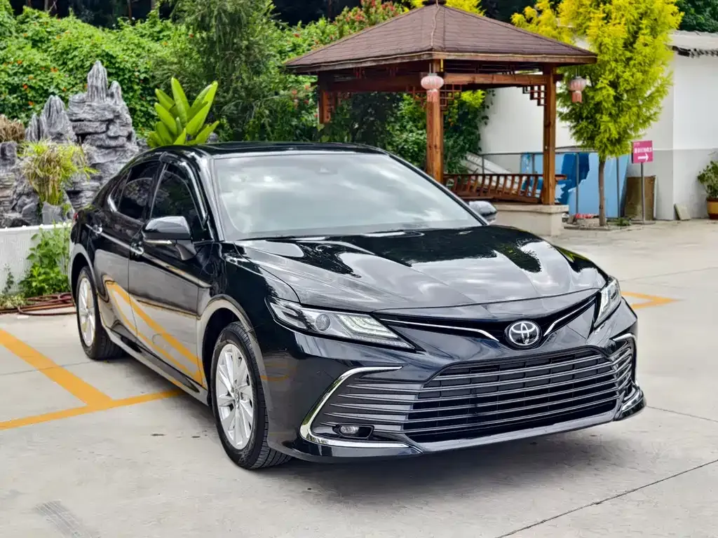 Toyota Camry 2023 из CN, фото 3