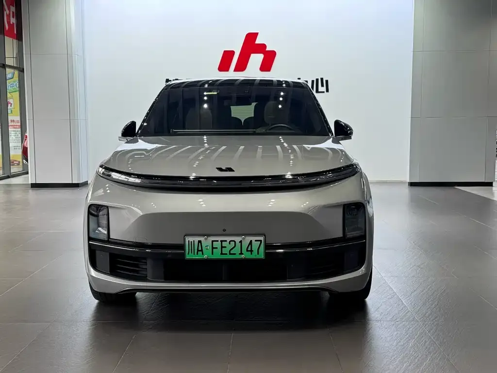 Li Auto L8 2023 из CN, фото 2