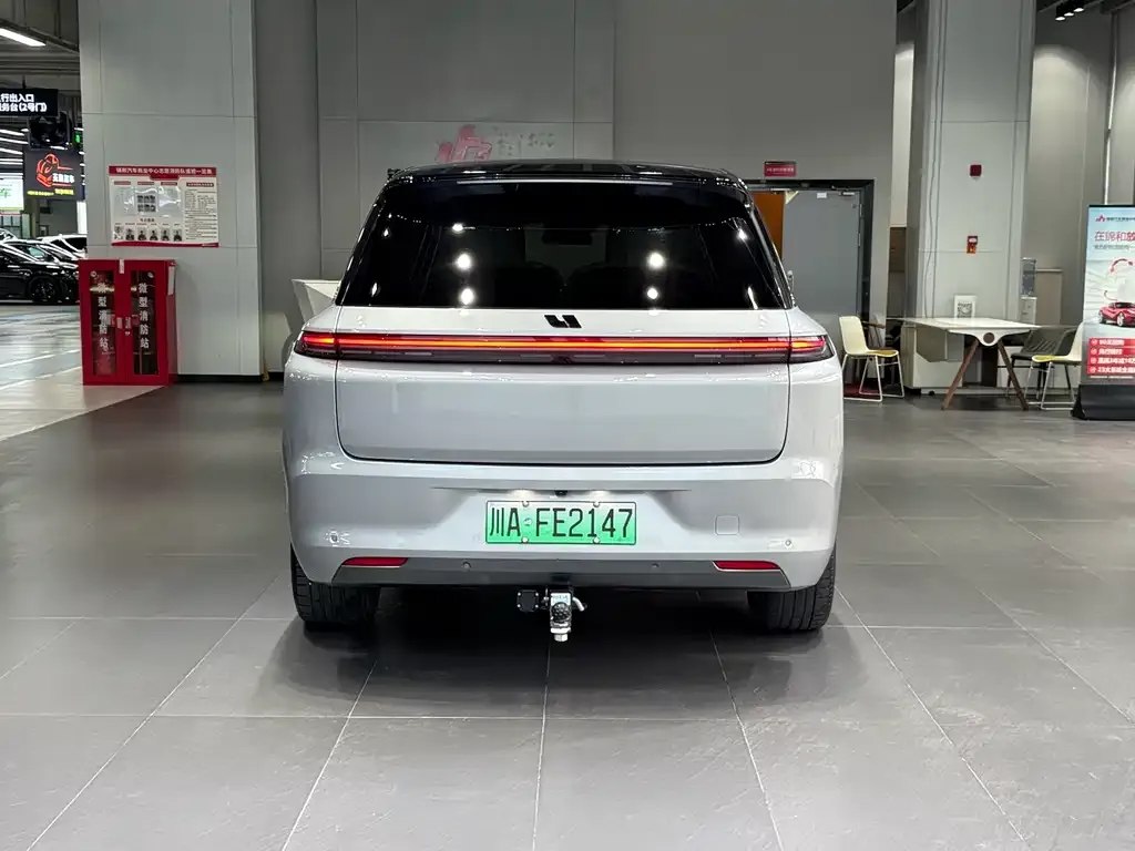 Li Auto L8 2023 из CN, фото 6