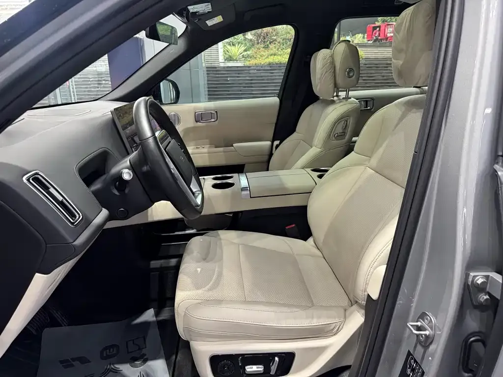 Li Auto L8 2023 из CN, фото 8